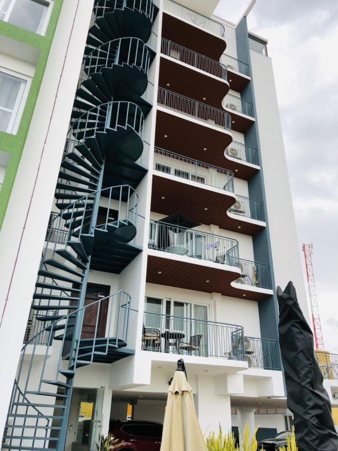 Premier Executive Apartment - The Ivy, East Legon Άκρα Εξωτερικό φωτογραφία